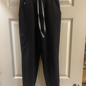 Women’s Black FIGS Drawstring Jogger Scrub Pants